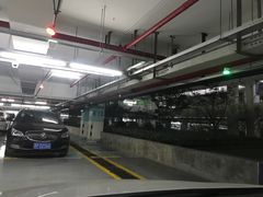 -上海浦东国际机场T1航站楼-P1停车场