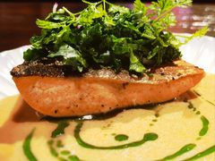 -Brut Eatery Wine Bar & Restaurant (建国东路店)