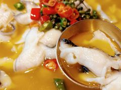 -川流不息·地道川菜·小龙虾(新松江路店)