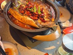 -鸣记脆皮烤鱼·海鲜烤鱼(三八广场店)