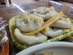 -鸿运美食府