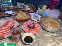 -禄婶鸡煲·打边炉