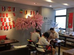 -肆兮眼镜·蔡司·徕卡战略合作店(大坪店)