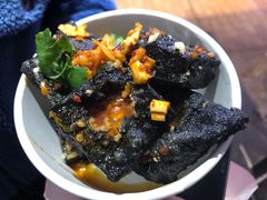 -黑色经典臭豆腐·湖南特产(步行街店)