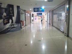 -家乐福(古北店)