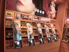-4iNLOOK美瞳店(湖滨道购物中心店)