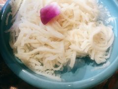 -老牌坊云南鱼豆花火锅(嵩山店)