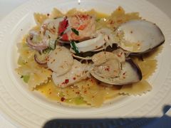 海鲜意大利蝴蝶面-Mogul Eatery·大亨餐酒馆