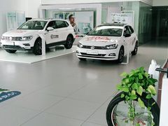 -协通上汽大众(崇明店)