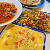 龙虾热门‮第榜‬一的‮排大‬档就‮在藏‬摩天轮下