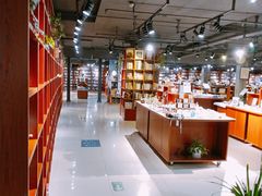 -新华书店(印象城店)