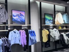 -凯乐石KAILAS(万国奥特莱斯店)