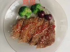 -臻爱住家月嫂育儿嫂(万达店)
