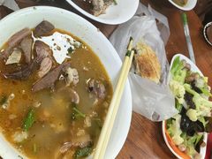 -春雨羊汤店(广开四马路总店)