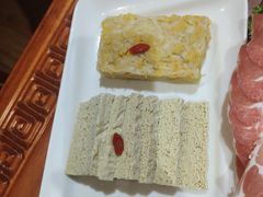 -额尔敦传统涮.冰煮羊火锅(乌兰察布体育场店)