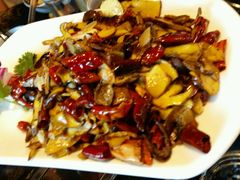 -菌海森林·非遗野生菌火锅(西山区滇池路摩根道店)