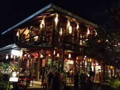 -Dash Teak House