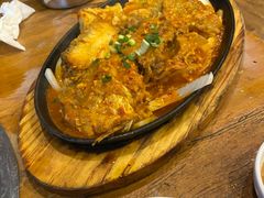 -喇喇排骨火锅·传统韩式脊骨汤(望京西园总店)