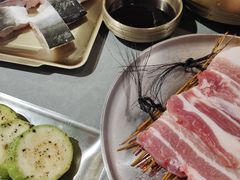 -围炉肉舍丹东海鲜烤肉·烤活鳗(步行街店)