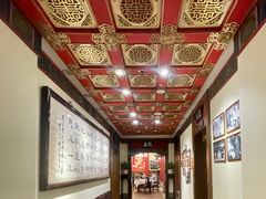 -梅龙镇酒家(南京西路总店)