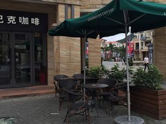 露天位-星巴克(大梅沙8号仓店)