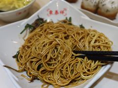 开洋葱油拌面-东泰祥生煎馆(重庆北路店)