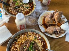 -丁丁猫重庆小面(徐州路店)