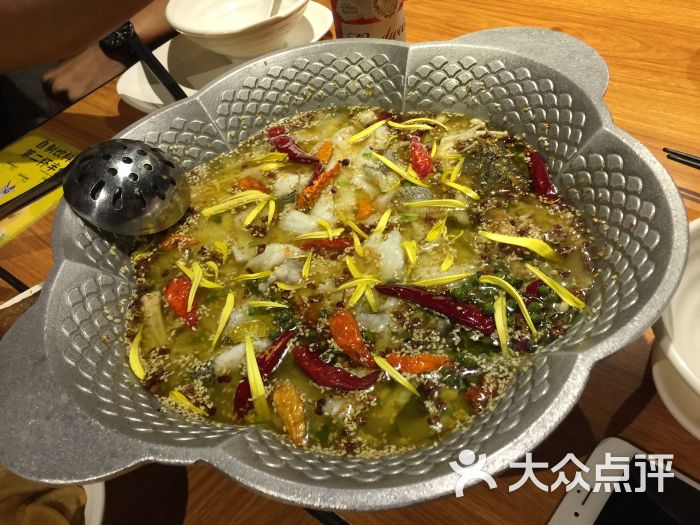 撒网酸菜鱼·炉灶酸菜鱼(捷登广场店)图片 - 第154张