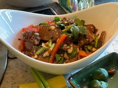凉拌牛肉-润园四季椰子鸡火锅(海上世界店)