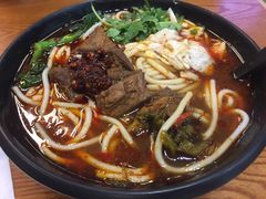 -鑫花溪牛肉米粉(凤凰街创始总店)