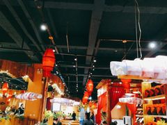 大堂-老滇山寨•云南特色菜•地方菜•民族风情歌舞表演(金碧店)