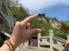 -抱犊寨风景区