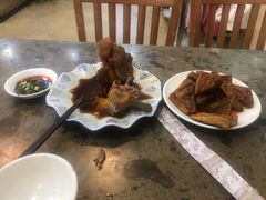 -周家大连水饺(美专校街店)