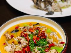 -江上荟·创意中国菜(绿地缤纷城店)