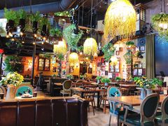 大堂-临界音乐酒馆·小龙虾·江湖菜(华熙LIVE·鱼洞店)