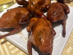 招牌烤乳鸽-石岐佬中山菜馆(张溪店)