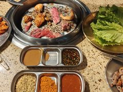 -姜胖胖韩式自助烤肉(光明万达店)