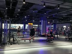 器械区-一兆韦德健身(浦东万达会所)