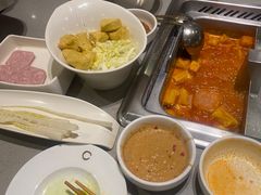 -海底捞火锅(宝龙广场夜宵主题店)