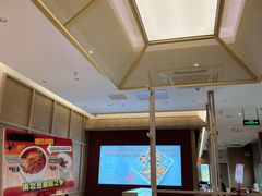-蓉李记成都名小吃(武汉经开万达店)