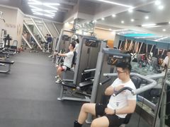 -美航国际健身(北京华联店)