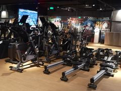 -VLines耀能运动24小时·月付制健身(京广桥店)