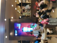 -霸王茶姬(上海恒基名人店)