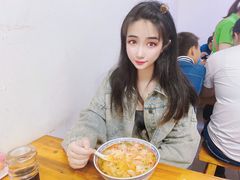 -胖子馄饨坊