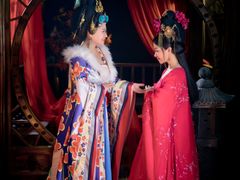 -九月鹰飞汉服摄影工作室