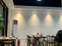 大堂-争鲜·鲍鱼鸡煲(美邻中心店)
