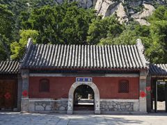-龙泉寺