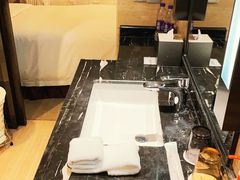 -天津梅江中心皇冠假日酒店