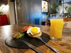 -HIGH FIVE哈福手工汉堡(桂林路店)