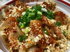 -八二小区抄手(龙湖上城天街店)